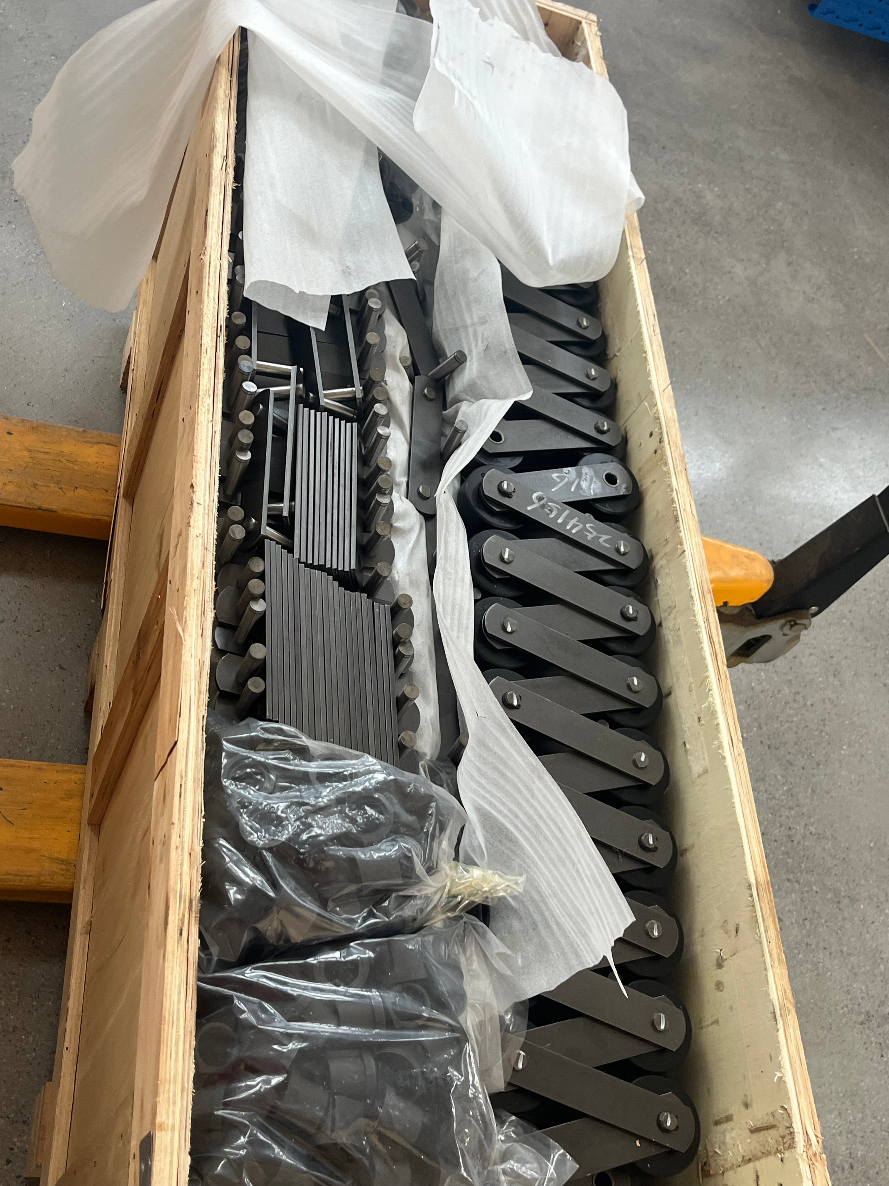 Escalator Step Chain Pitch 133.3 Escalator Spare Parts