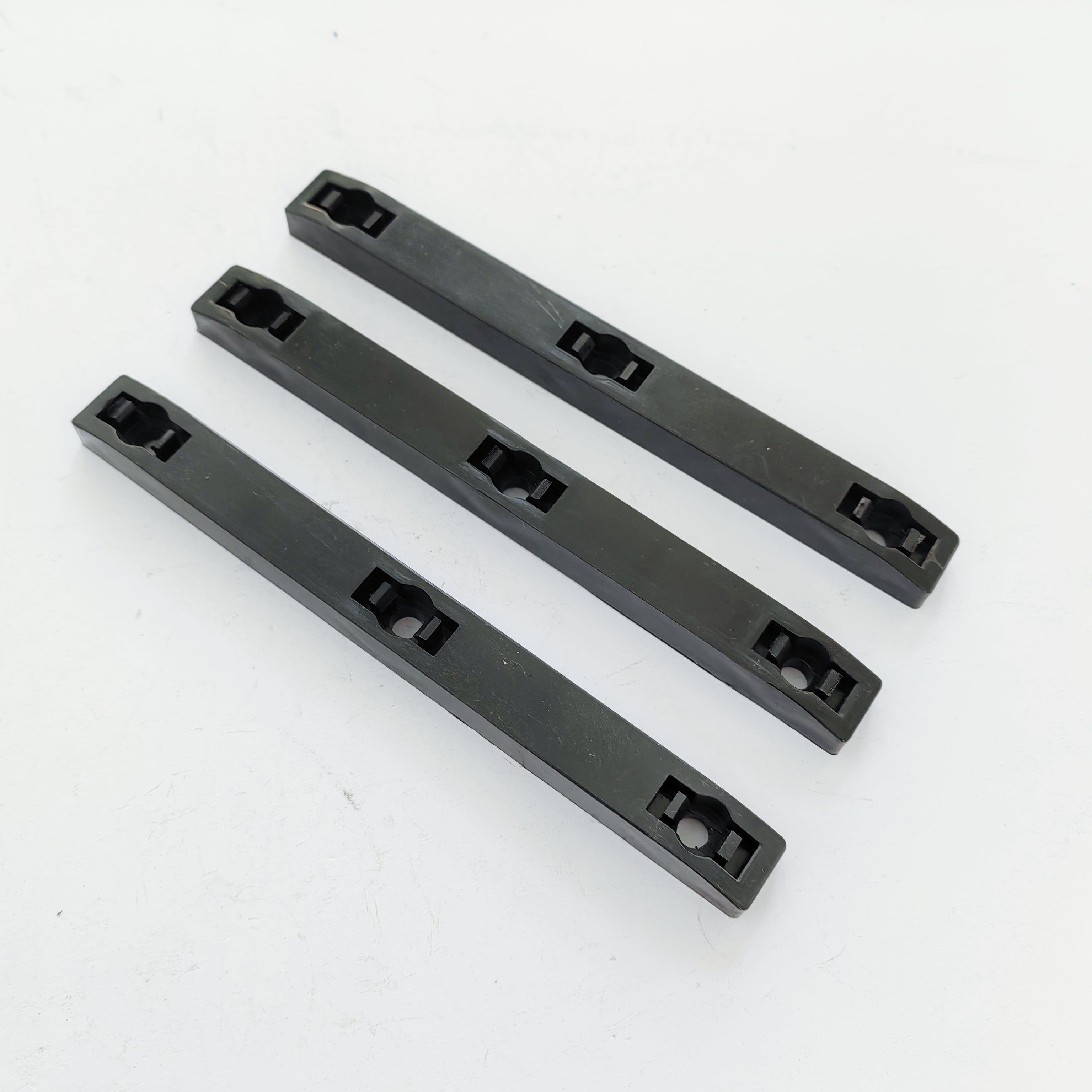 10pcs 170*16*12mm Plastic Escalator Handrail Guide Block Escalator Spare Parts Escalator Accessories