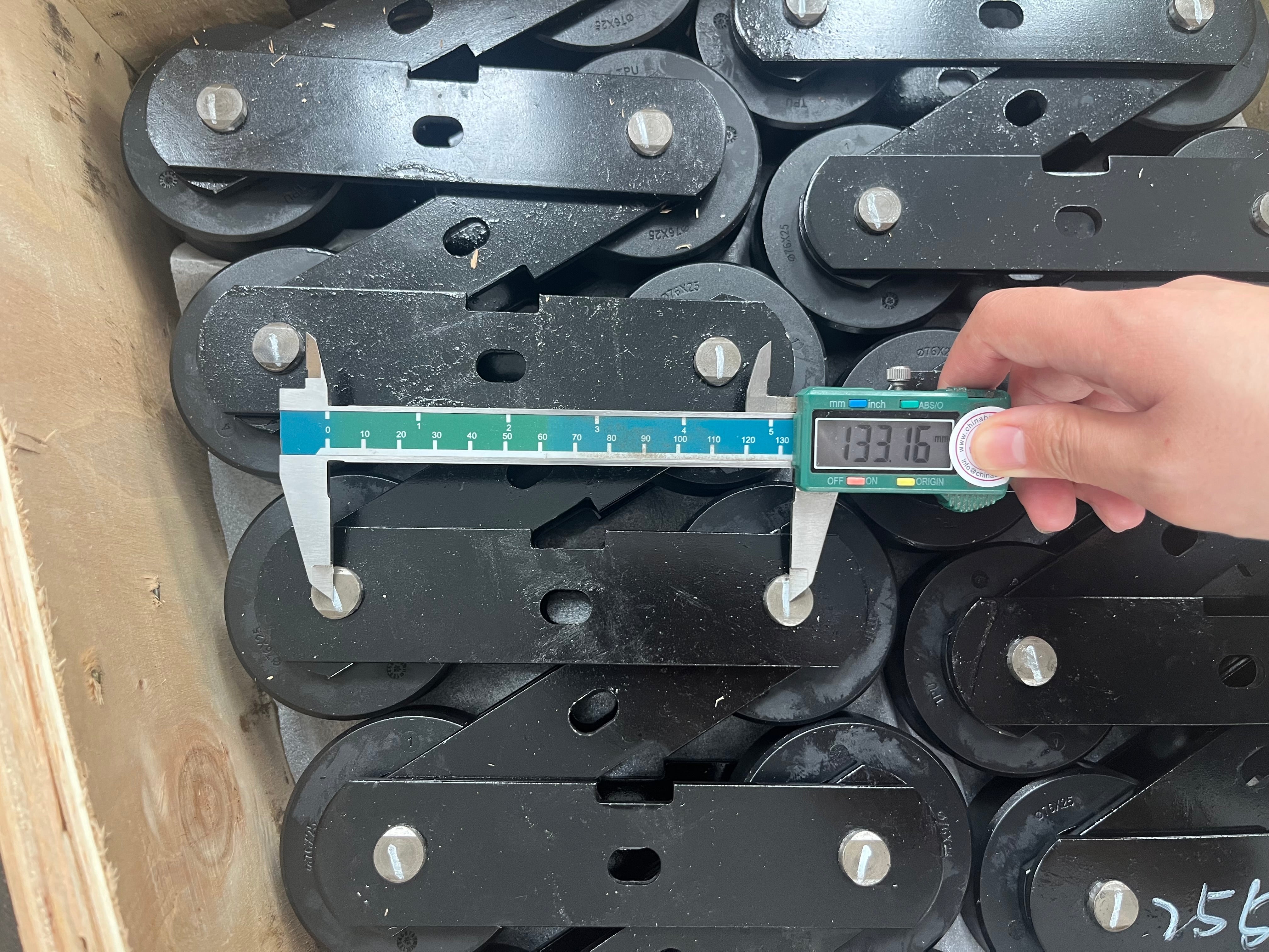 Escalator Pallet Chain 76*25mm Escalator Spare Parts