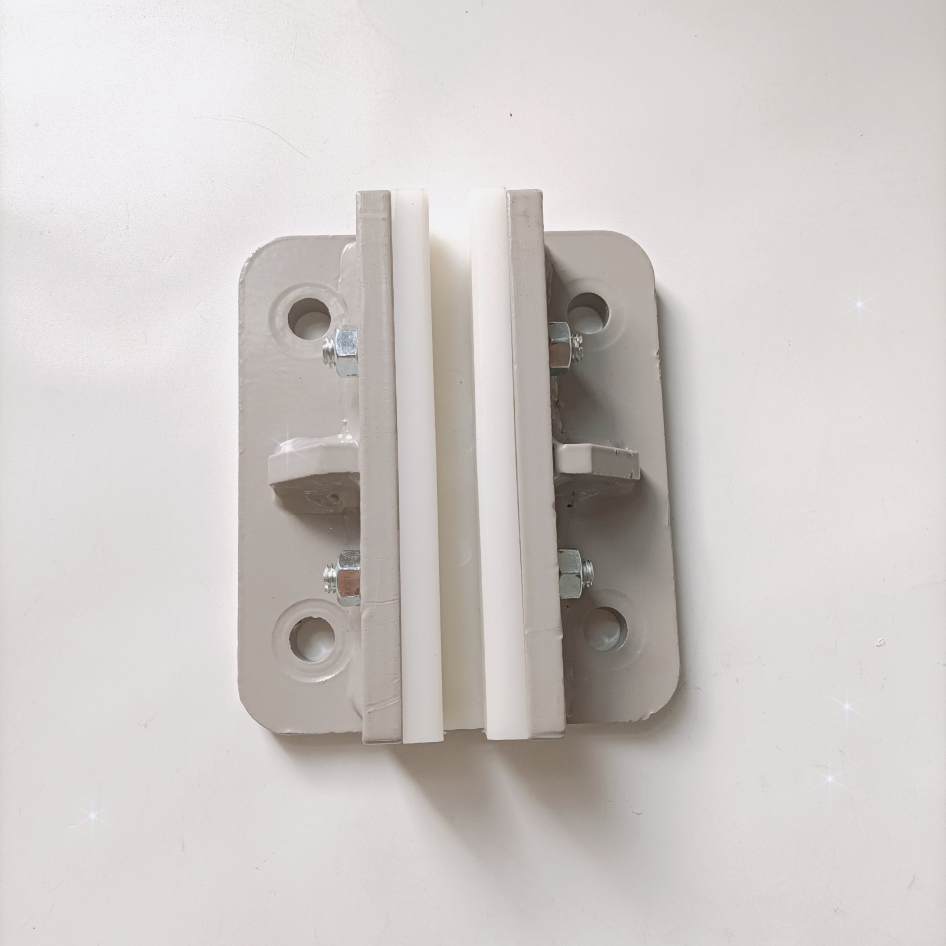 4pcs DX4B Elevator Guide Shoe L140mm W120mm Insert Width 10mm