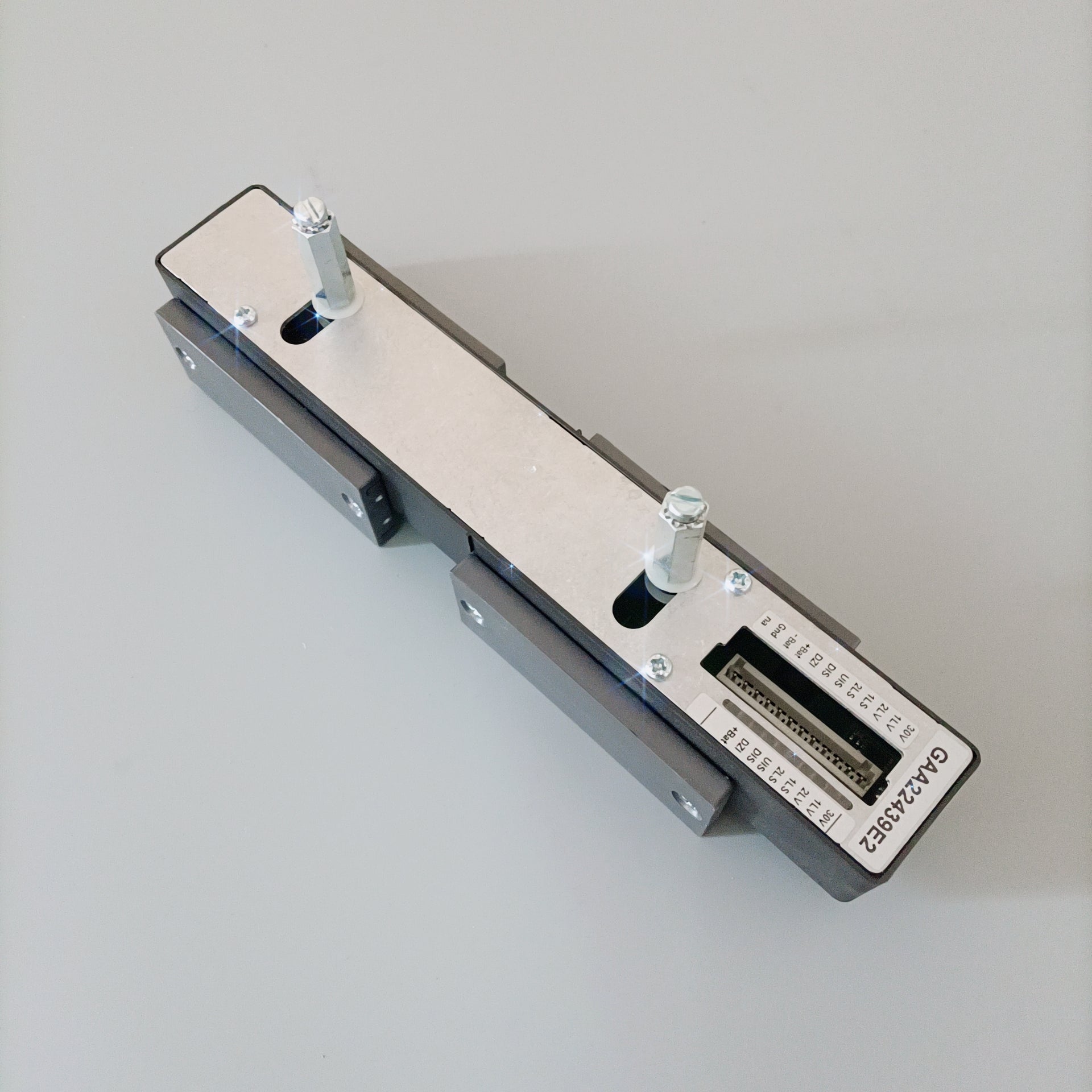 GAA22439E2 Replace GAA22439E12 DWG GAA26CCK Elevator Leveling Sensor for Traction Belt