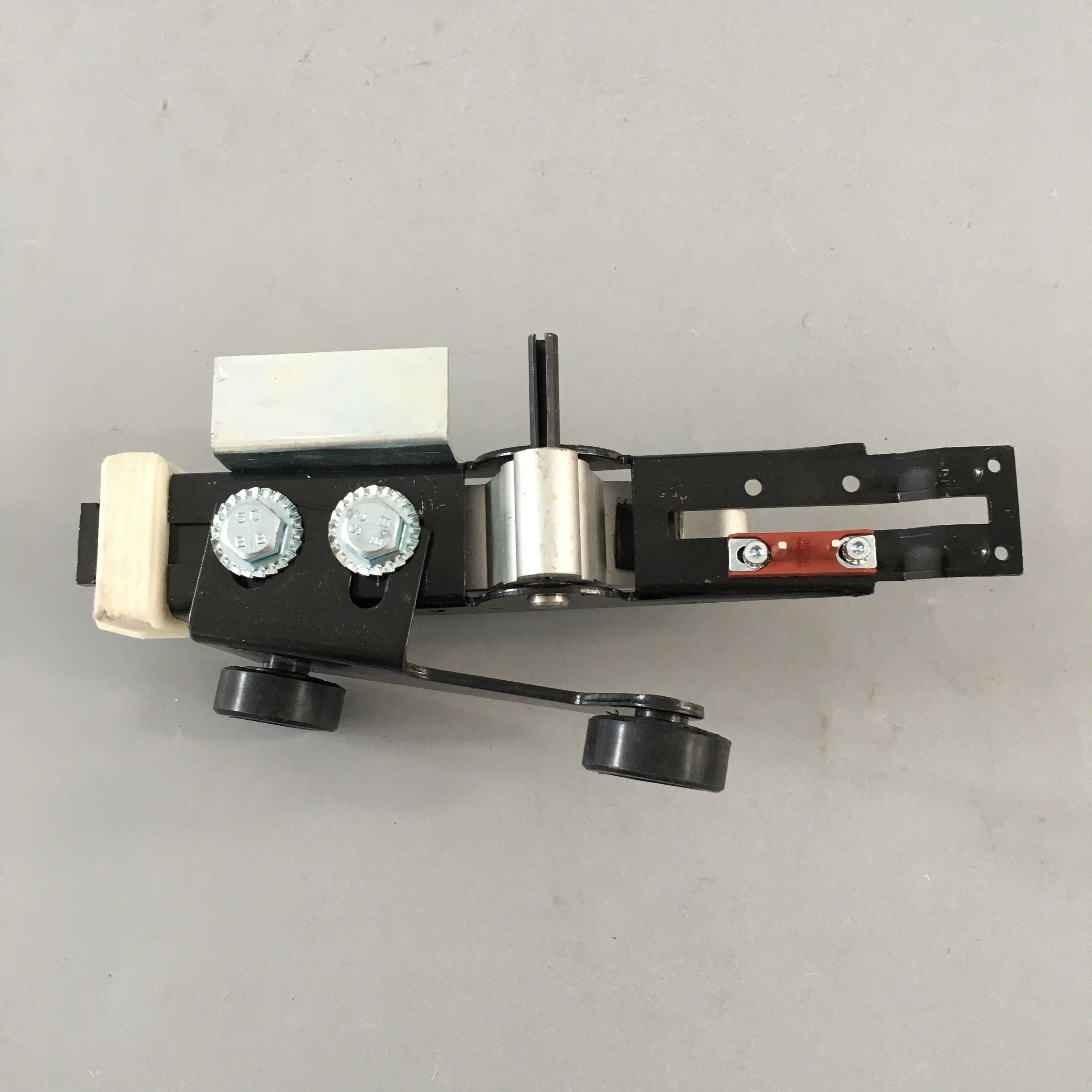 3201.05.1005/C Elevator Door Lock 7043.08.075 Elevator Spare Parts