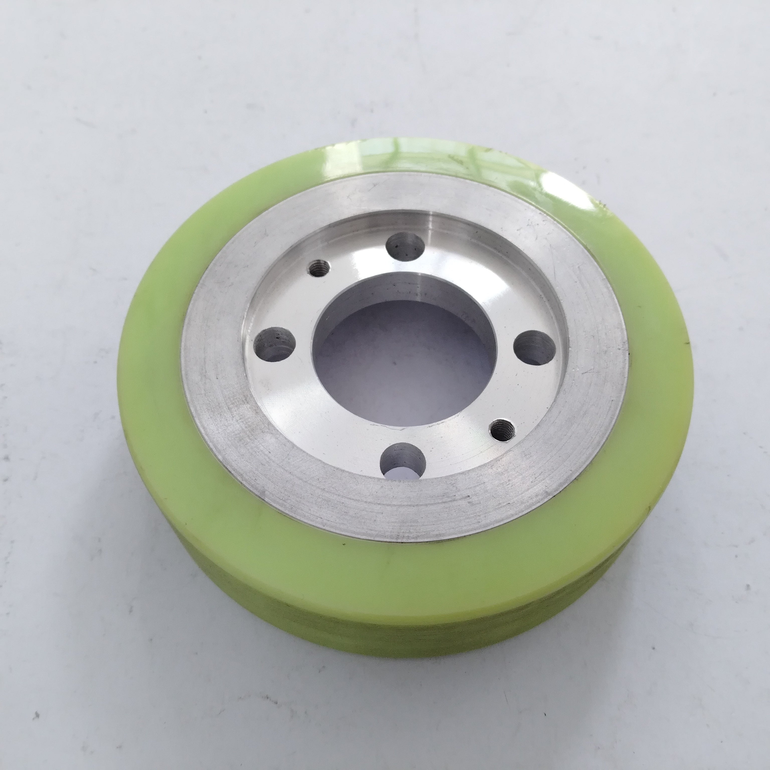 S613C001 135*35*45mm Escalator Handrail Drive Roller Friction Wheel Escalator Spare Parts
