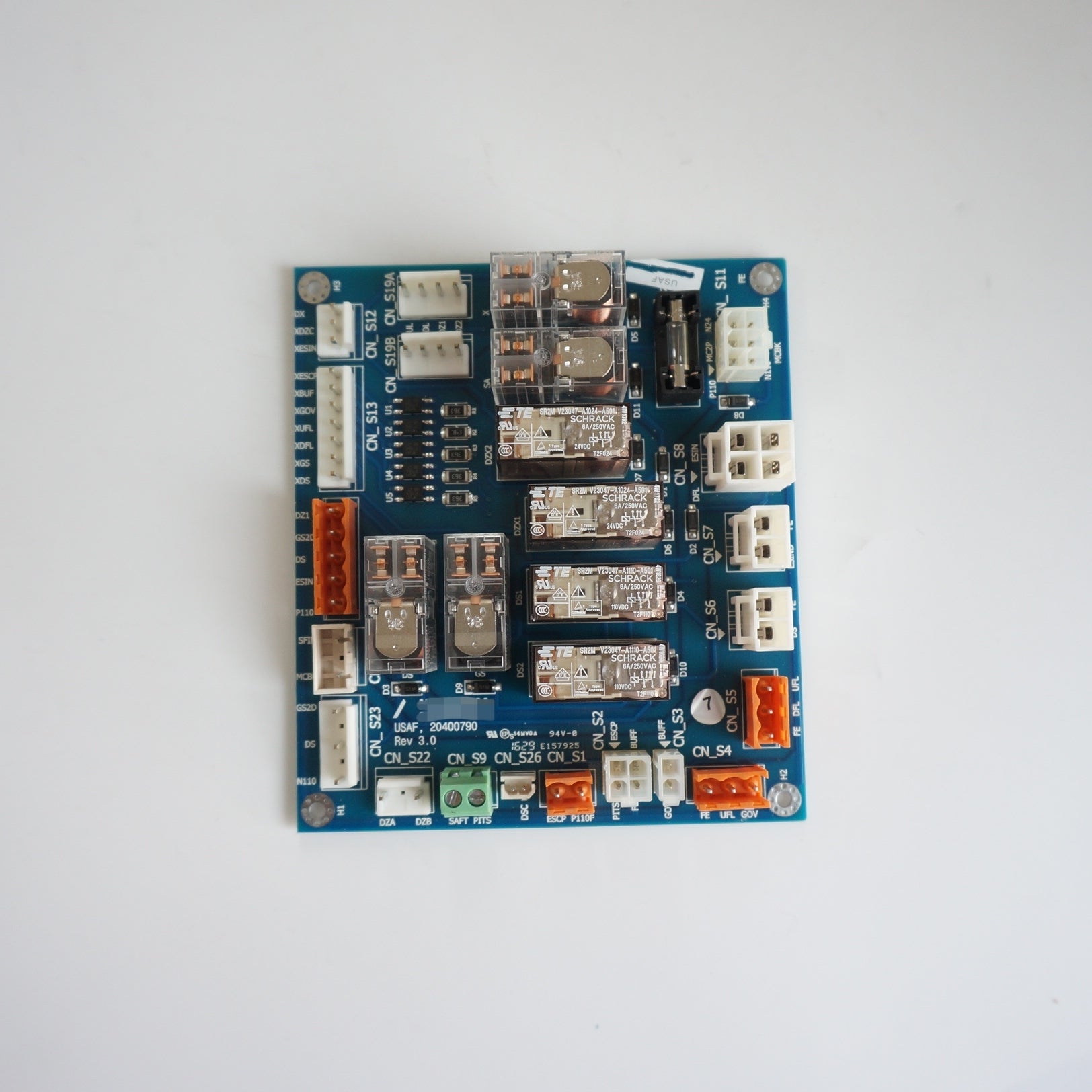 CC-922 20400790 Elevator PCB Elevator Relay Board Car Roof Safety Circuit Board for STVF9