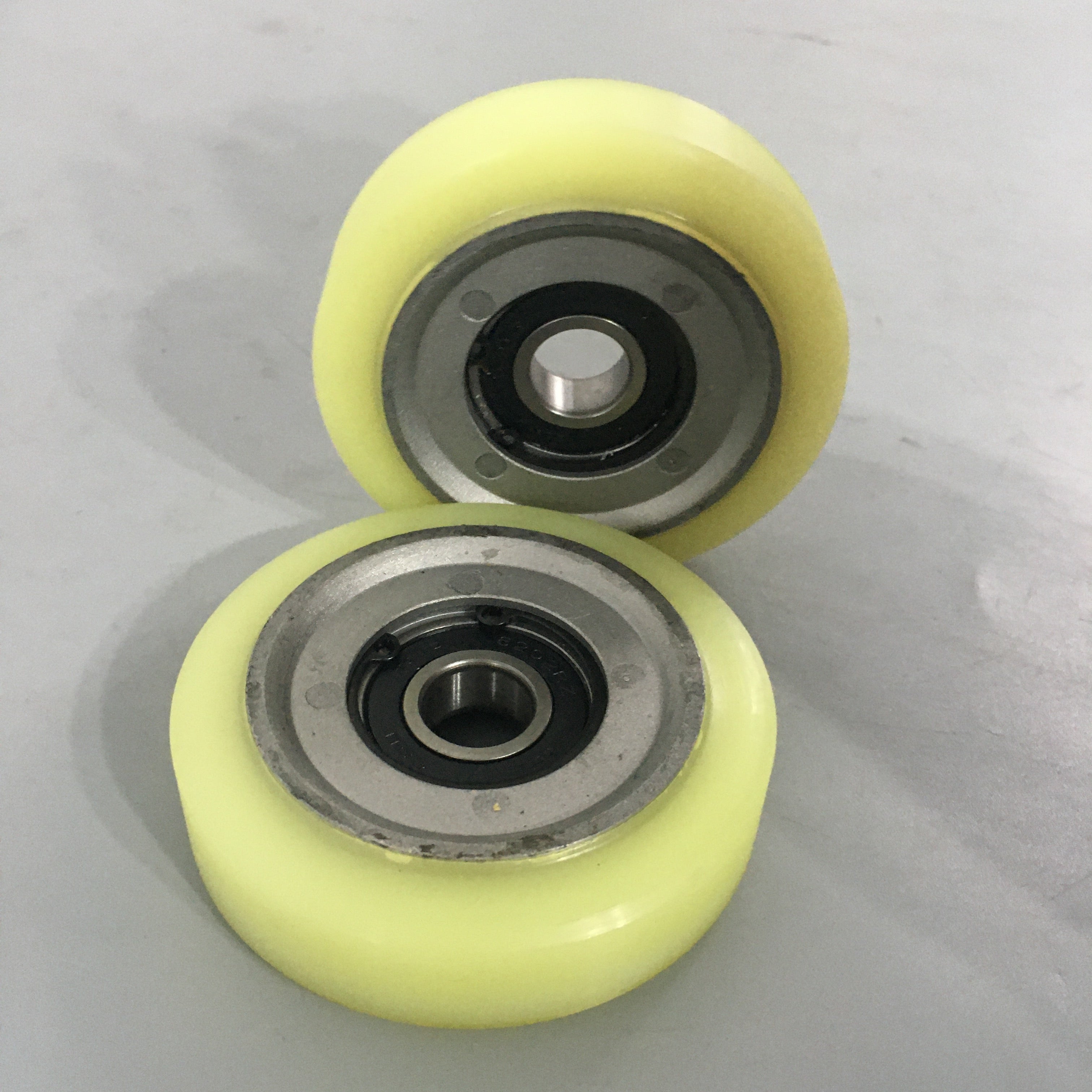 10pcs Escalator Pulley Step Chian Roller 80*22*6202 OD80mm W22mm Bearing 6202 Escalator Spare Parts